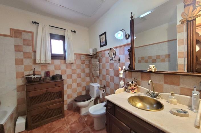 Image No.36-3 Bed Bungalow for sale