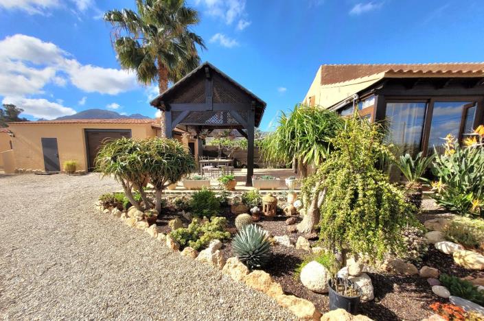 Image No.8-3 Bed Bungalow for sale