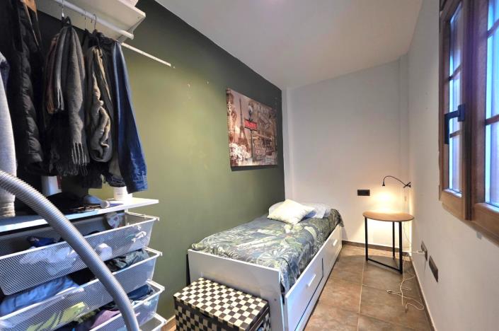 Image No.19-2 Bed House for sale