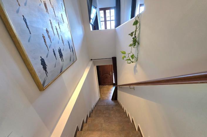 Image No.4-2 Bed House for sale