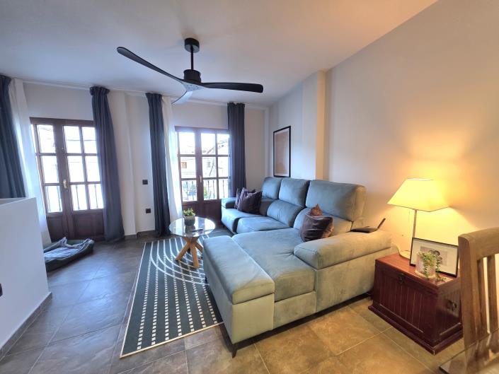 Image No.7-2 Bed Townhouse for sale