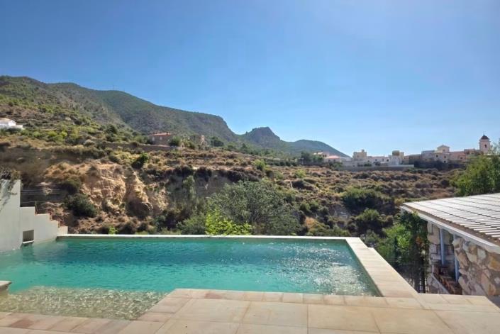 Image No.8-3 Bed House/Villa for sale