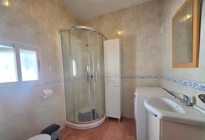 Image No.18-3 Bed Bungalow for sale
