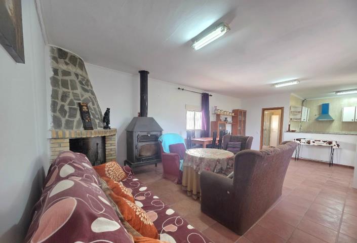 Image No.24-3 Bed Bungalow for sale