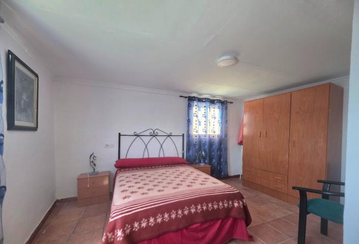 Image No.27-3 Bed Bungalow for sale