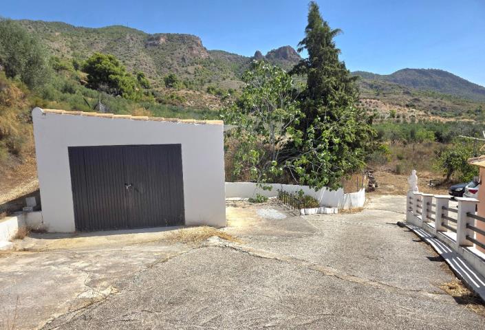 Image No.52-3 Bed Bungalow for sale