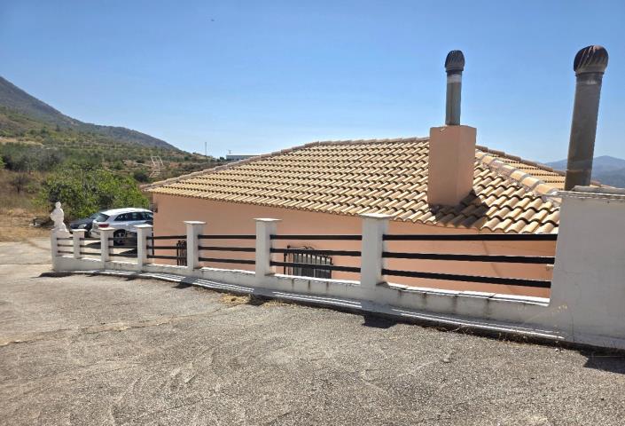 Image No.55-3 Bed Bungalow for sale