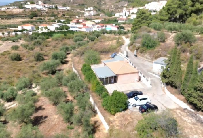 Image No.60-3 Bed Bungalow for sale