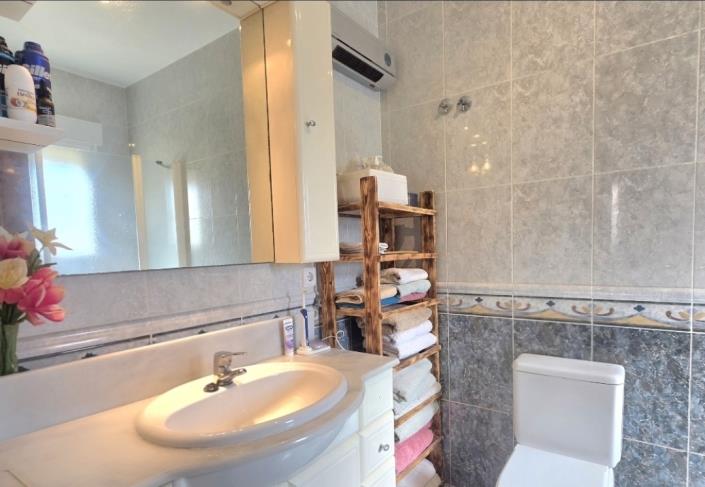 Image No.33-3 Bed Villa / Detached for sale