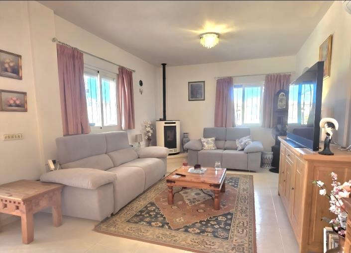 Image No.21-3 Bed Villa / Detached for sale