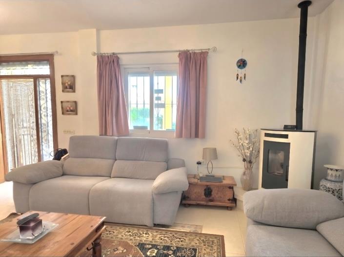 Image No.20-3 Bed Villa / Detached for sale