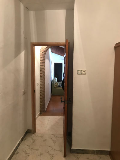 Image No.30-2 Bed Property for sale