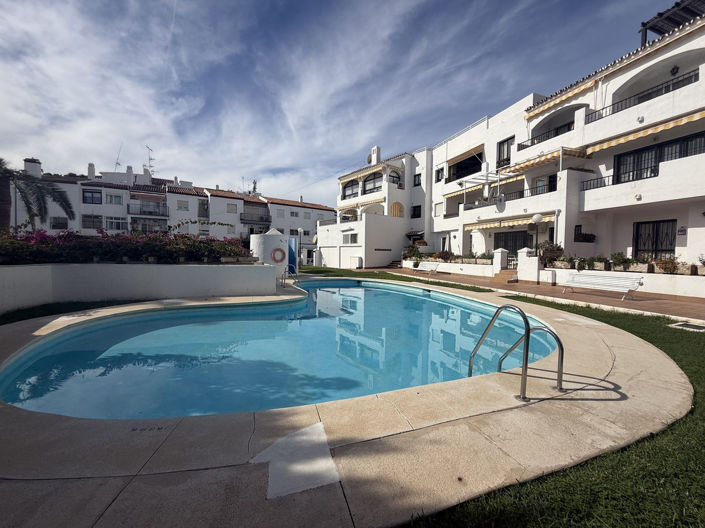 Image No.16-2 Bed Property for sale