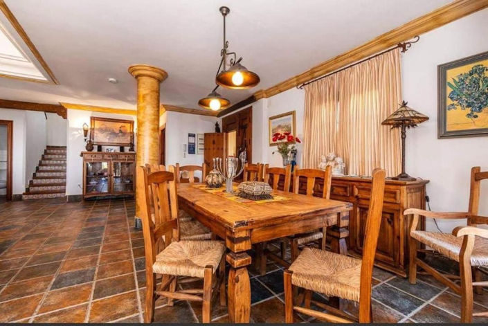 Image No.18-Propriété de 7 chambres à vendre à Frigiliana