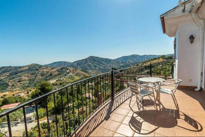 Image No.5-Propriété de 7 chambres à vendre à Frigiliana