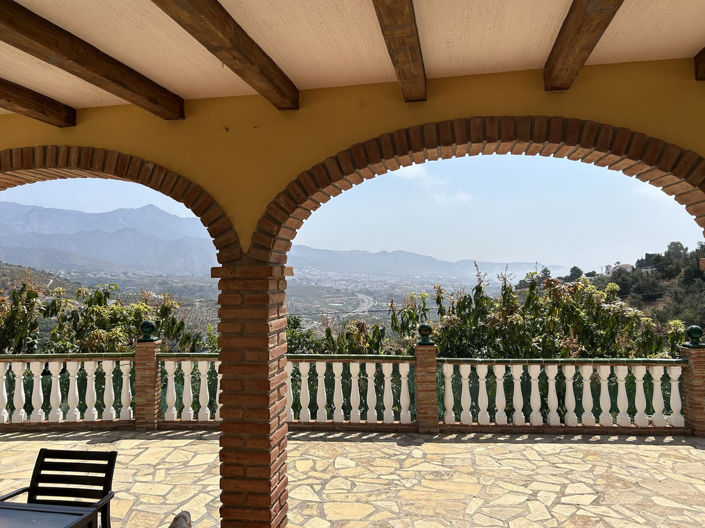 Image No.9-4 Bed Property for sale