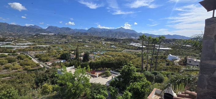 Image No.27-Propriété de 4 chambres à vendre à Nerja