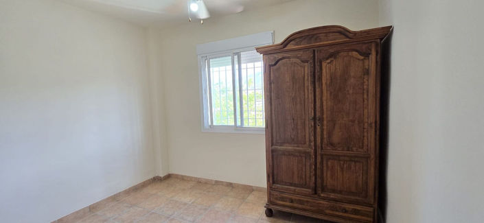 Image No.7-4 Bed Property for sale