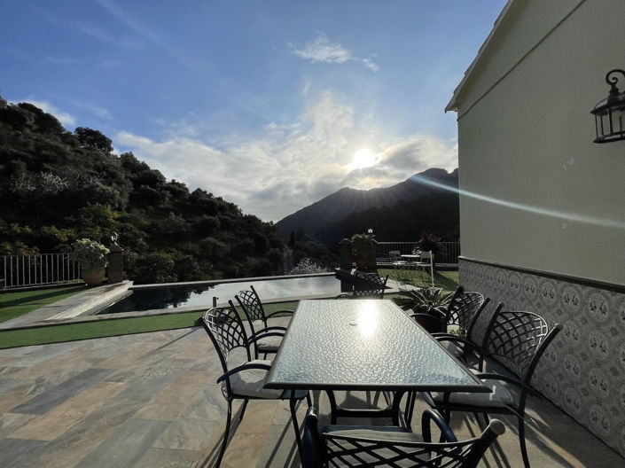 Image No.22-3 Bed Property for sale