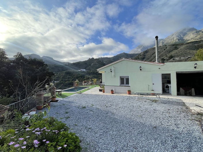 Image No.4-Propriété de 3 chambres à vendre à Nerja