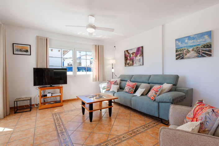 Image No.4-3 Bed Property for sale