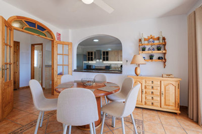 6-241328e1bcc9c0d8ce1222beb6c967a8