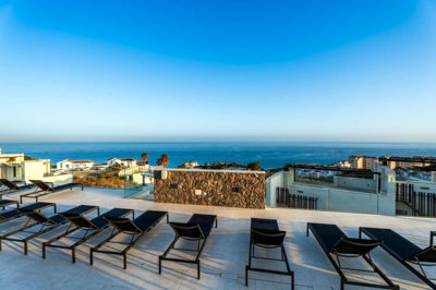 13-5fd73dea700db77384c091ca9818b1a9