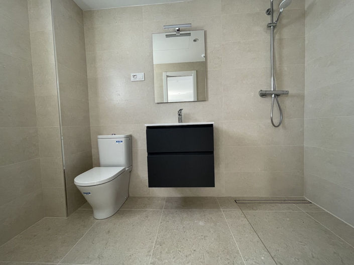 Image No.17-3 Bed Property for sale