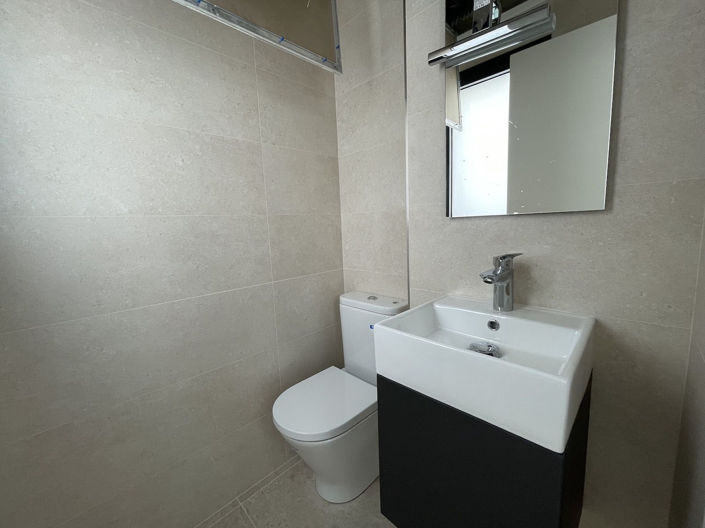 Image No.7-3 Bed Property for sale