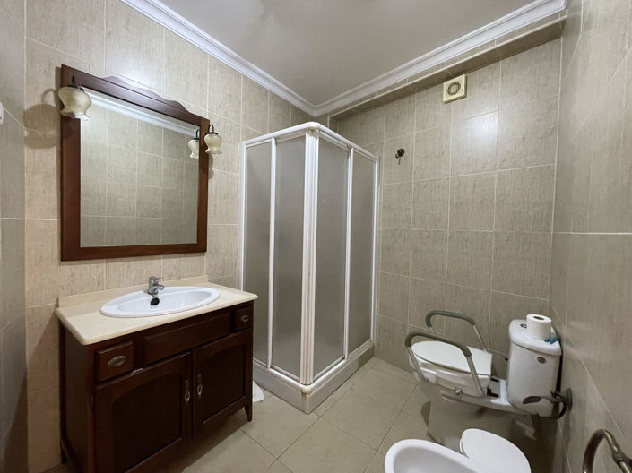 Image No.11-Propriété de 5 chambres à vendre à Maro