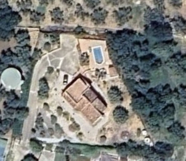 Image No.1-3 Bed Property for sale