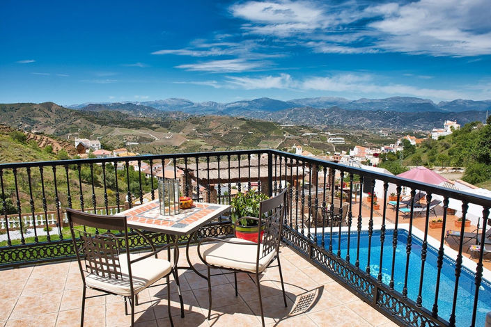 Image No.22-5 Bed Property for sale