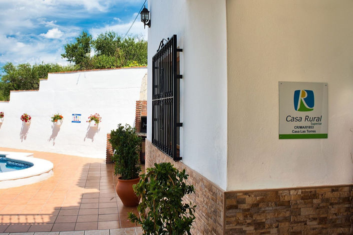 Image No.42-5 Bed Property for sale