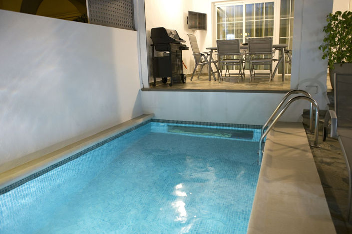 Image No.41-3 Bed Property for sale