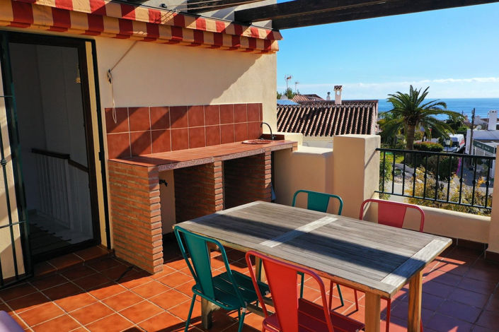 Image No.31-3 Bed Property for sale