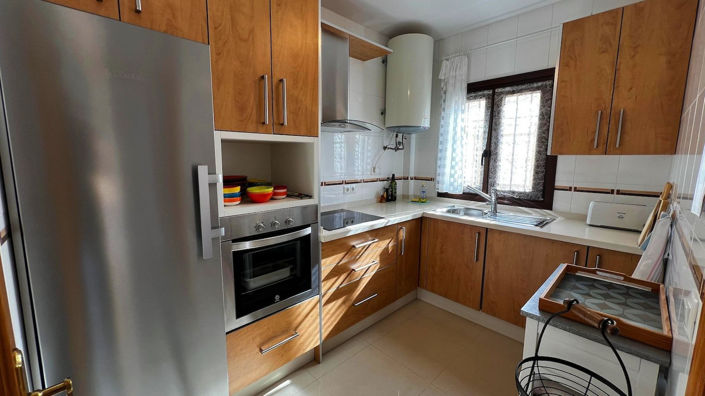 Image No.9-3 Bed Property for sale