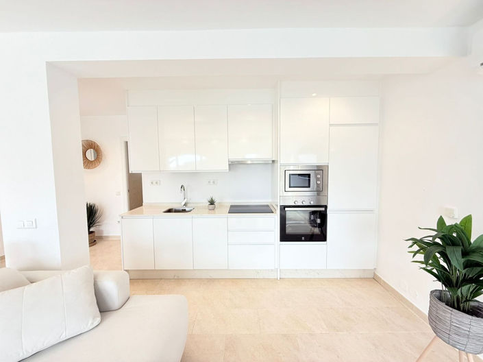 Image No.7-4 Bed Property for sale