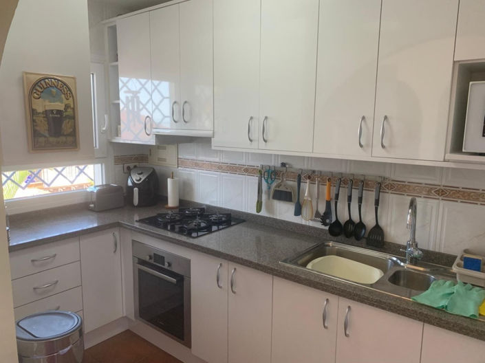 Image No.6-2 Bed Property for sale