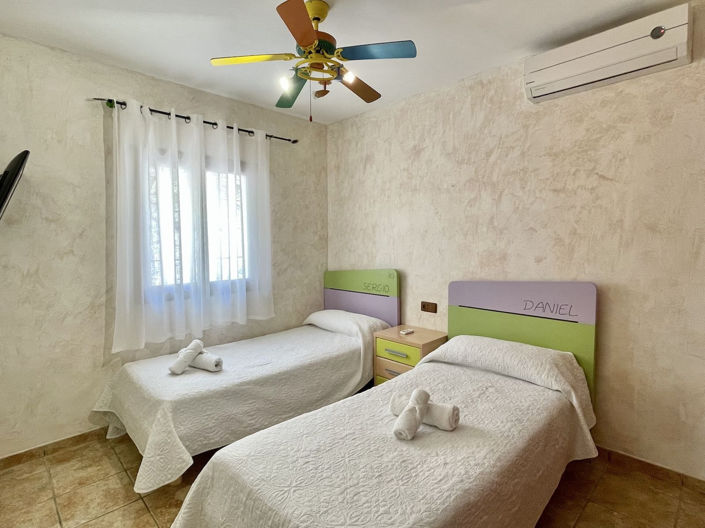 Image No.16-3 Bed Property for sale