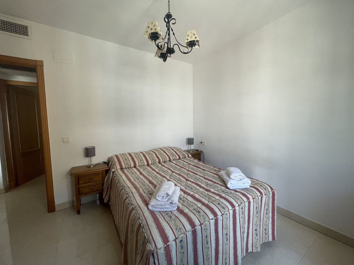 Image No.11-2 Bed Property for sale