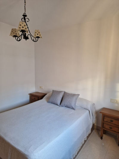 Image No.13-2 Bed Property for sale