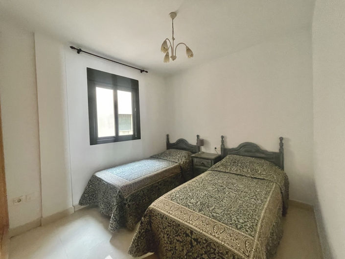 Image No.15-2 Bed Property for sale