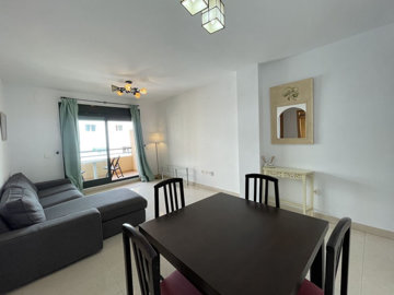 7-aa4cc561180b369757c0bb4af9886cd3