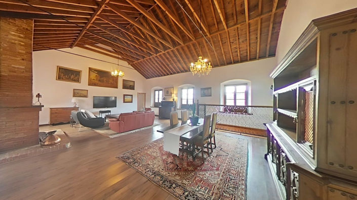 Image No.12-3 Bed Property for sale