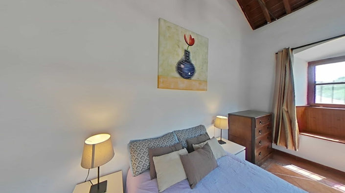 Image No.15-3 Bed Property for sale