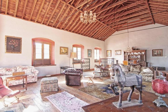 Image No.7-3 Bed Property for sale