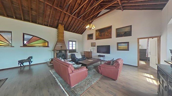 Image No.9-3 Bed Property for sale