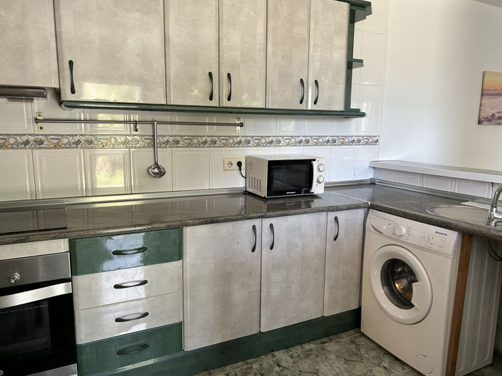 Image No.22-3 Bed Property for sale