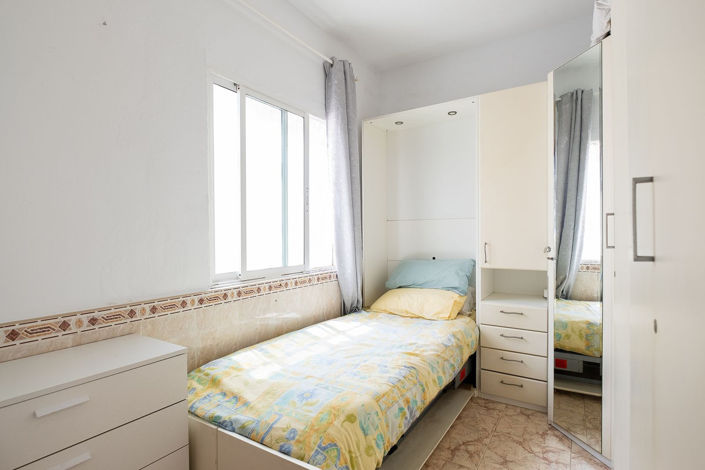 Image No.8-2 Bed Property for sale