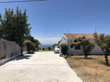 13-5fd73dea700db77384c091ca9818b1a9